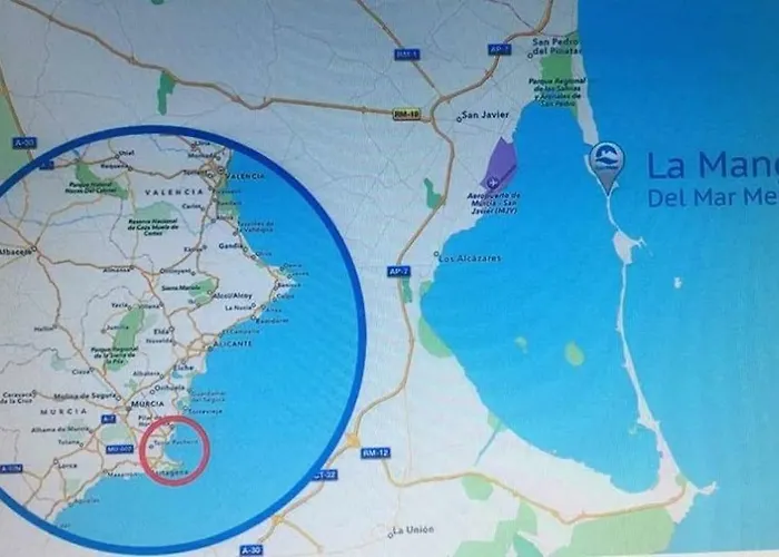 Club Bloque 1 아파트 라망가델마르메노